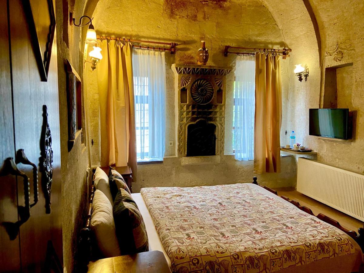 The Village Cave Hotel Гьореме Екстериор снимка