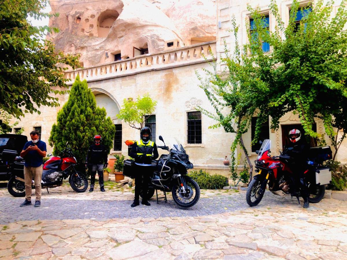 The Village Cave Hotel Гьореме Екстериор снимка