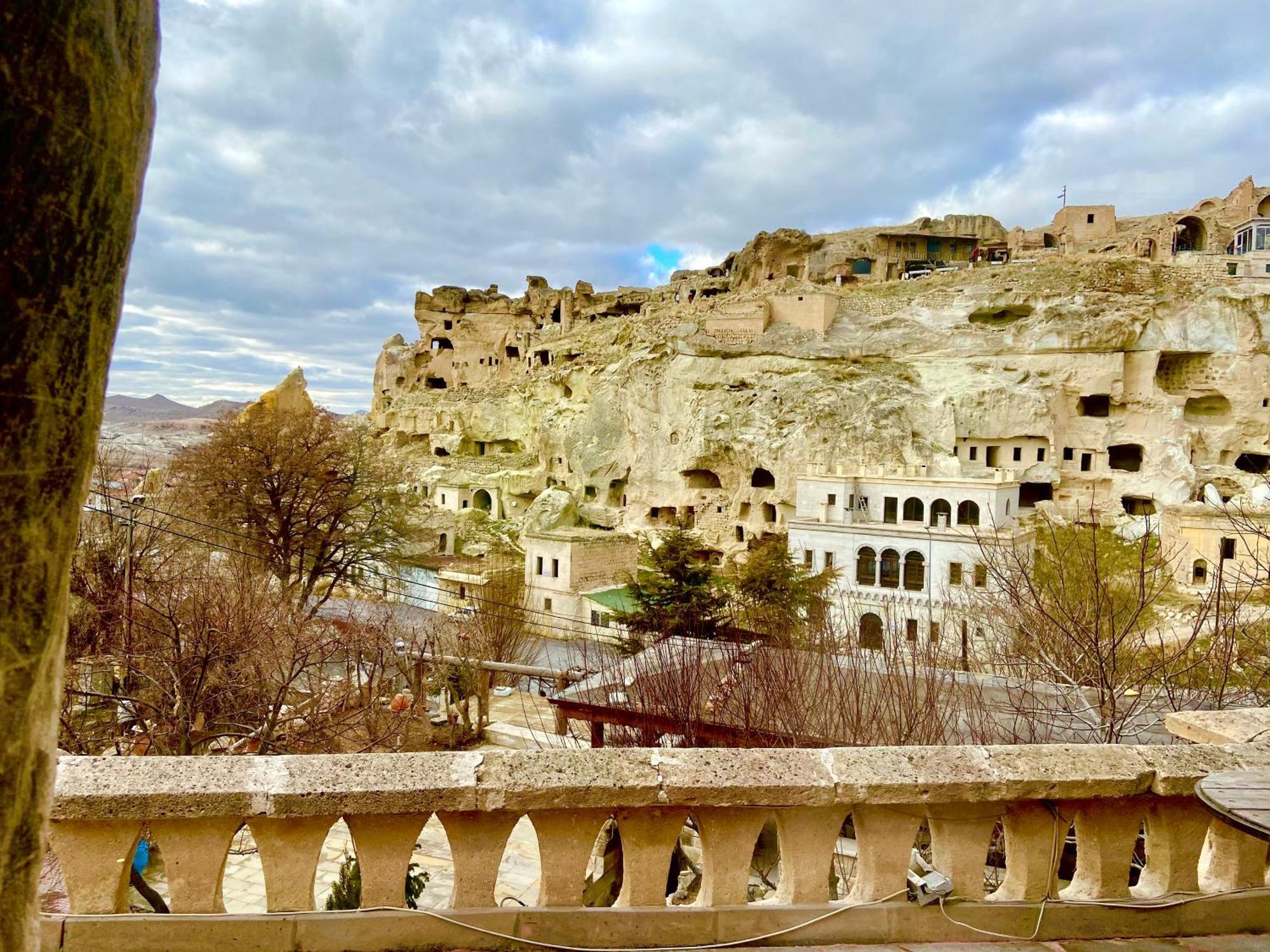 The Village Cave Hotel Гьореме Стая снимка