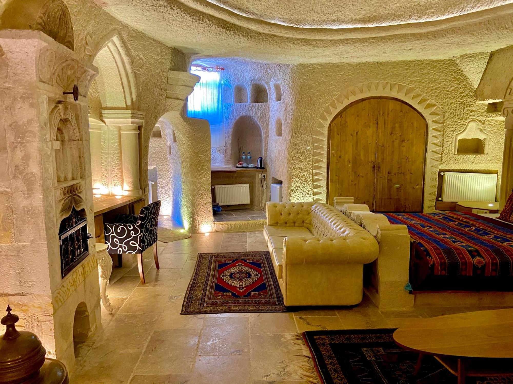 The Village Cave Hotel Гьореме Стая снимка