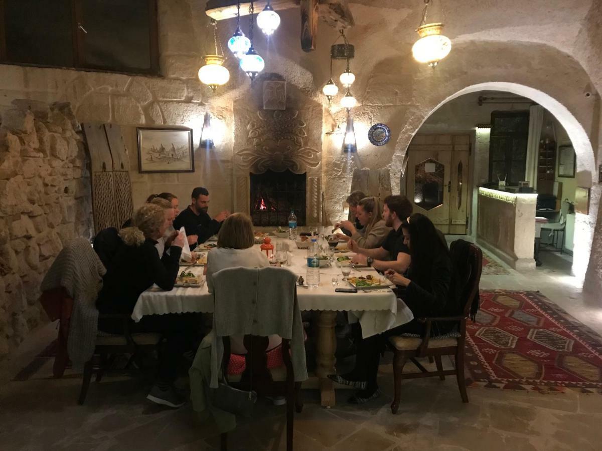 The Village Cave Hotel Гьореме Екстериор снимка